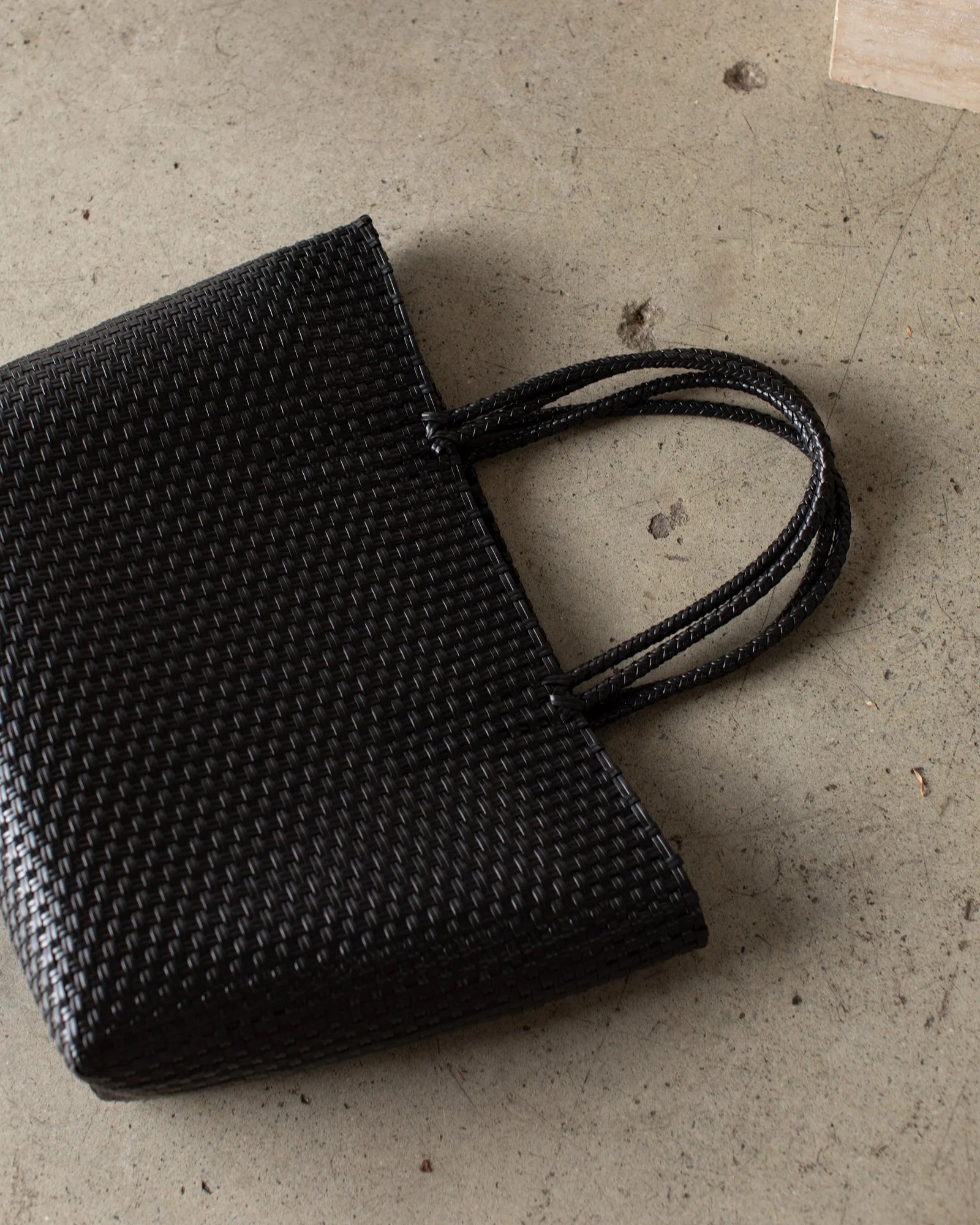 Bag nera store