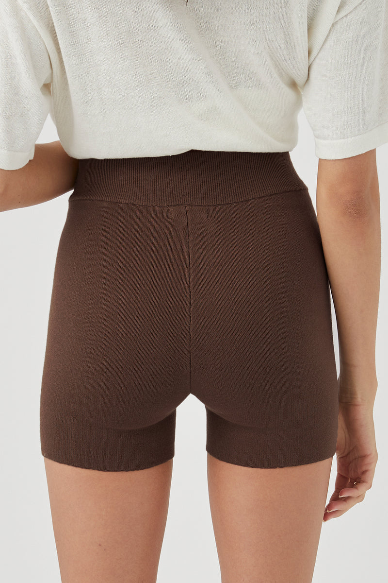 Arcaa Esta Short - Chocolate