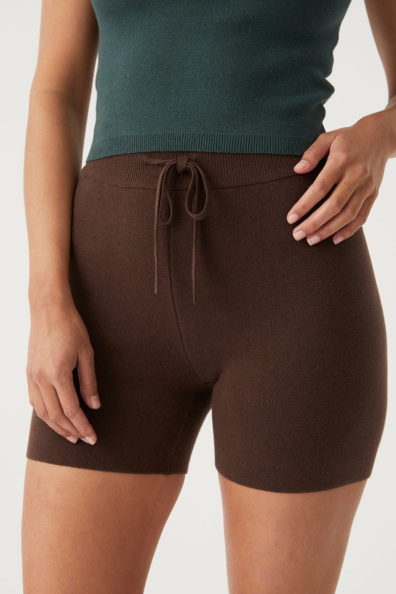 Arcaa Esta Short - Chocolate